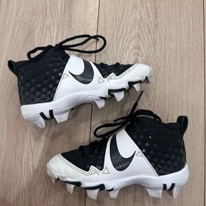 Nike Fastflex Mike Trout Kids/Youth Black/White Baseball Cleats - 12c